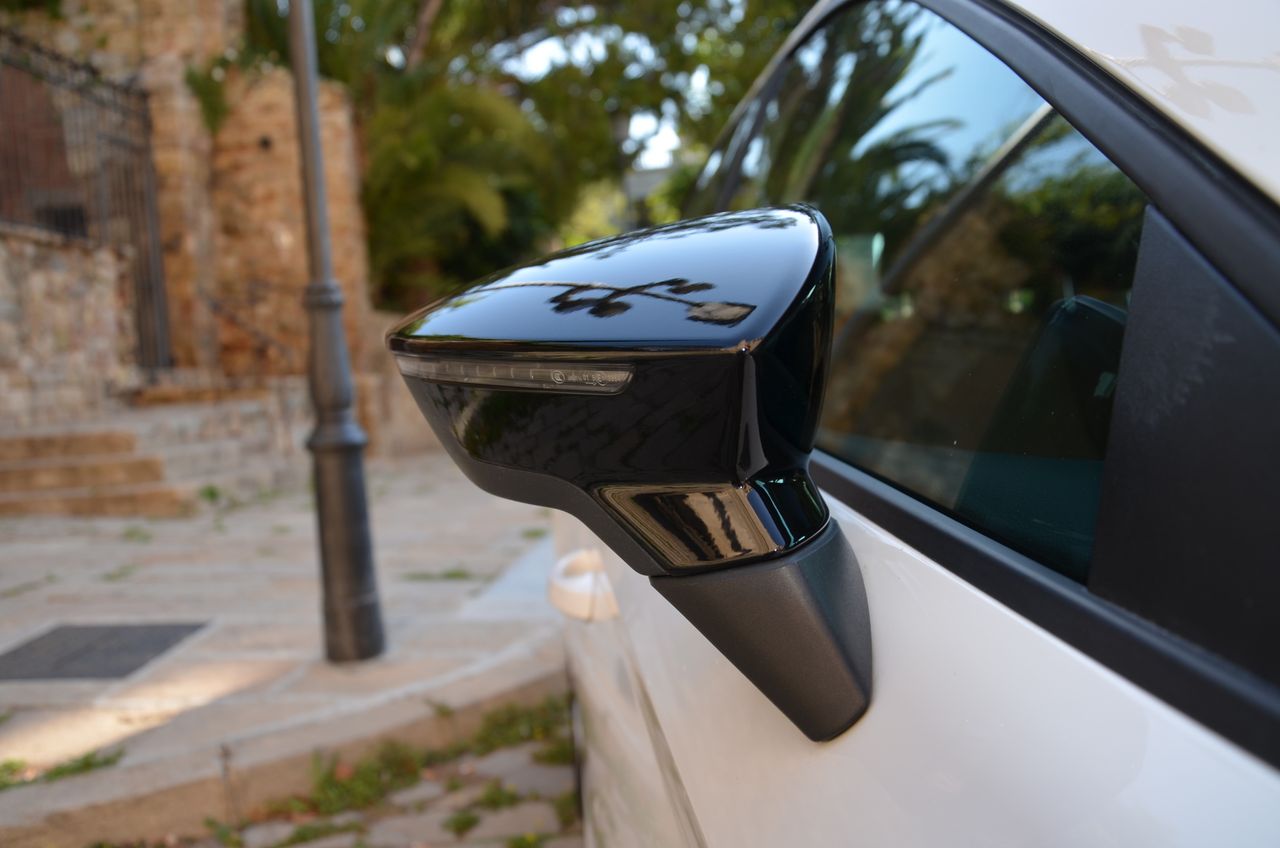 Seat Leon ST STYLE 1.6 TDI 115CV E6  Etiqueta C  - Foto 40