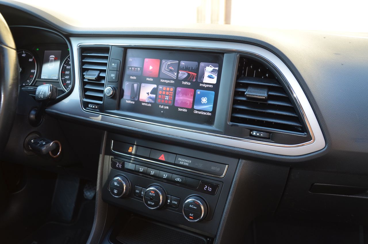 Seat Leon ST STYLE 1.6 TDI 115CV E6  Etiqueta C  - Foto 35