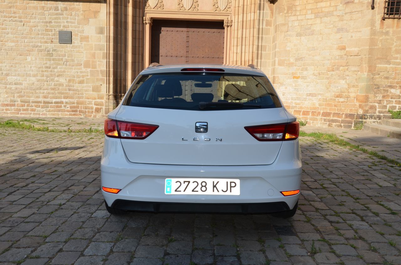 Seat Leon ST STYLE 1.6 TDI 115CV E6  Etiqueta C  - Foto 11
