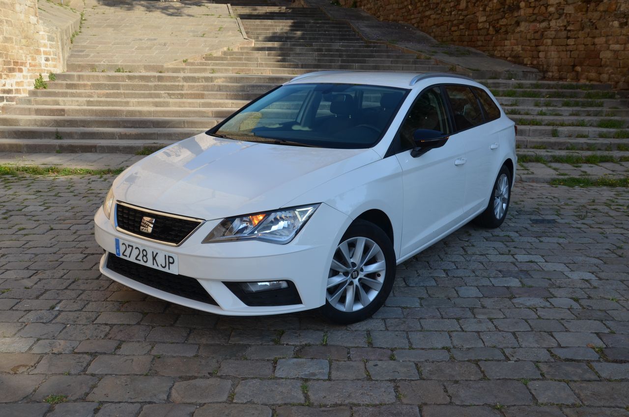 Seat Leon ST STYLE 1.6 TDI 115CV E6  Etiqueta C  - Foto 18