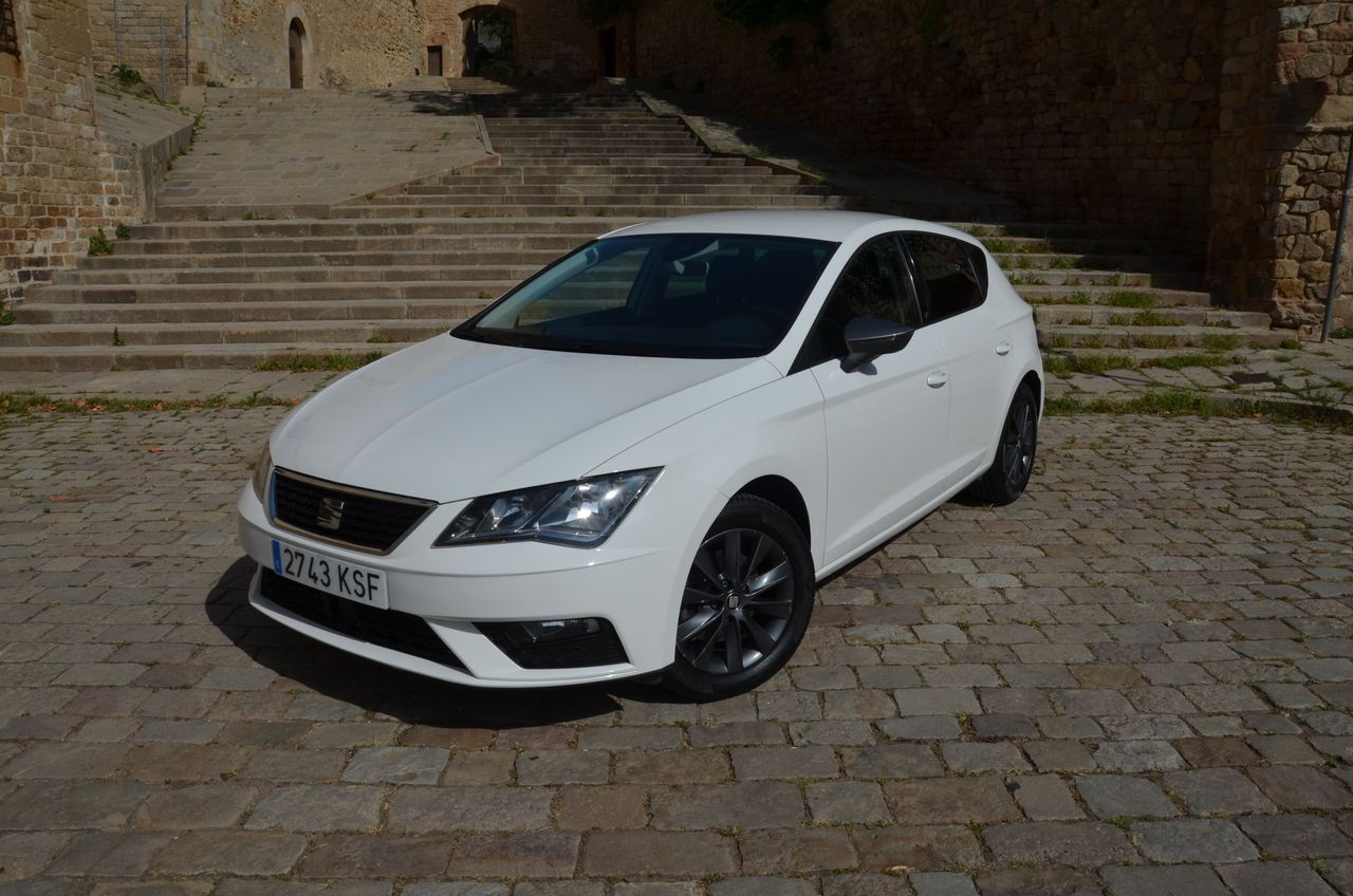 Seat Leon STYLE  VISIO  EDITIÓN 1.5 TSI 130CV MT6 E6 NAVI /  - Foto 18