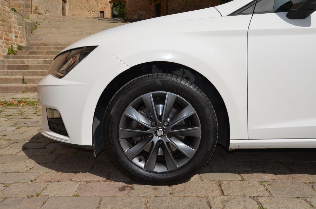 Seat Leon STYLE  VISIO  EDITIÓN 1.5 TSI 130CV MT6 E6 NAVI /  - Foto 15