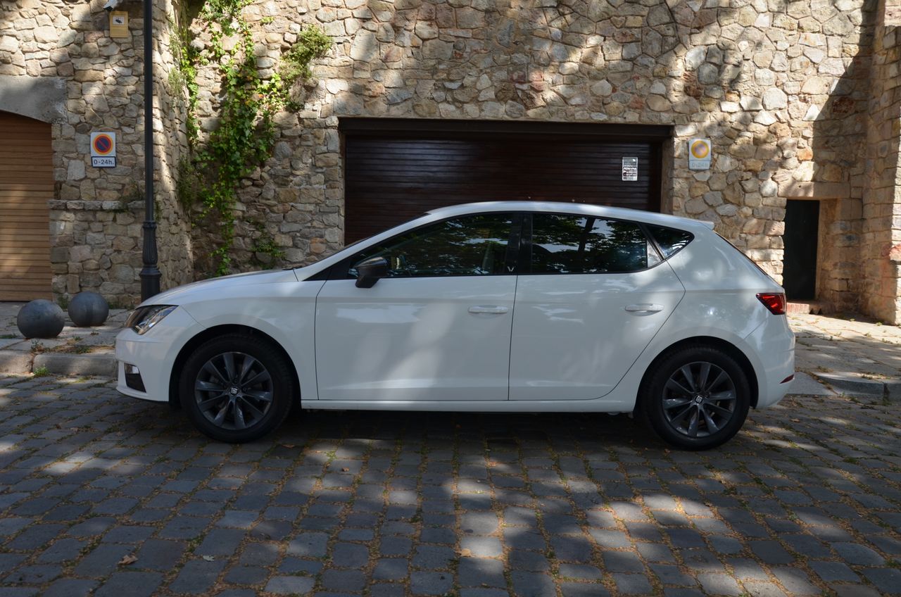 Seat Leon STYLE  VISIO  EDITIÓN 1.5 TSI 130CV MT6 E6 NAVI /  - Foto 45