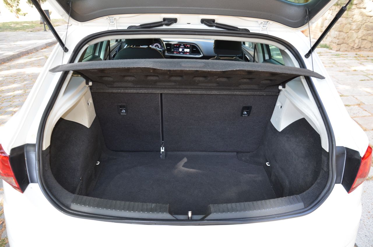 Seat Leon STYLE  VISIO  EDITIÓN 1.5 TSI 130CV MT6 E6 NAVI /  - Foto 10