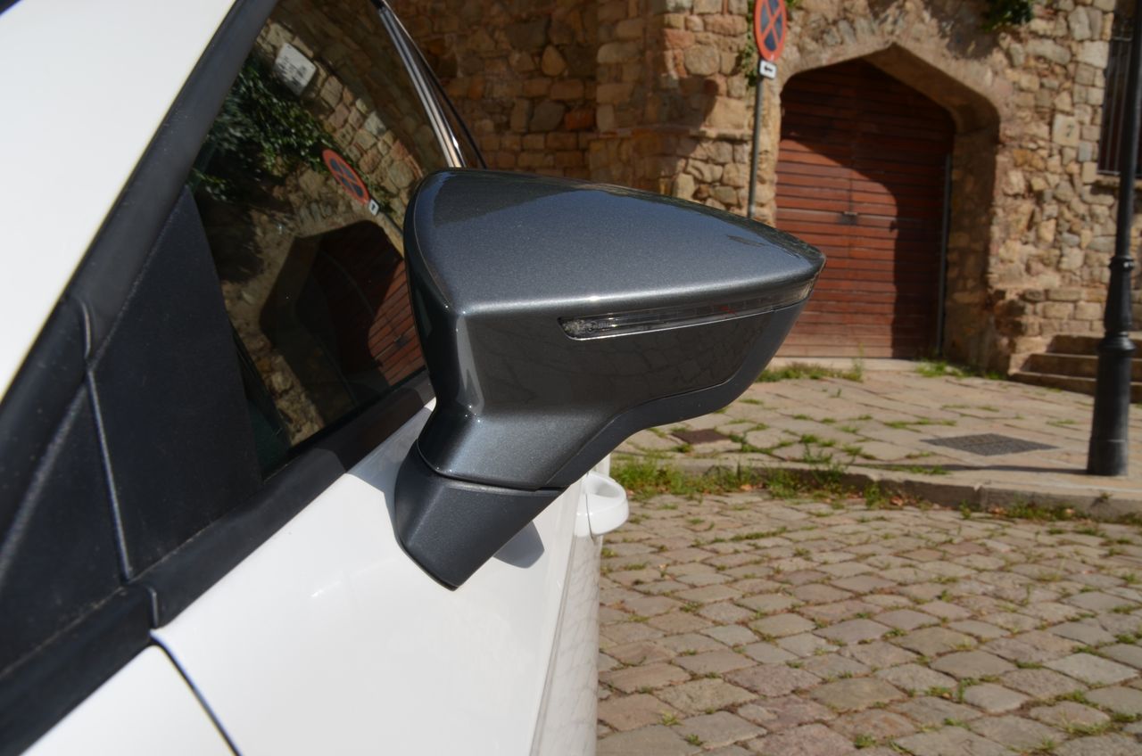 Seat Leon STYLE  VISIO  EDITIÓN 1.5 TSI 130CV MT6 E6 NAVI /  - Foto 3