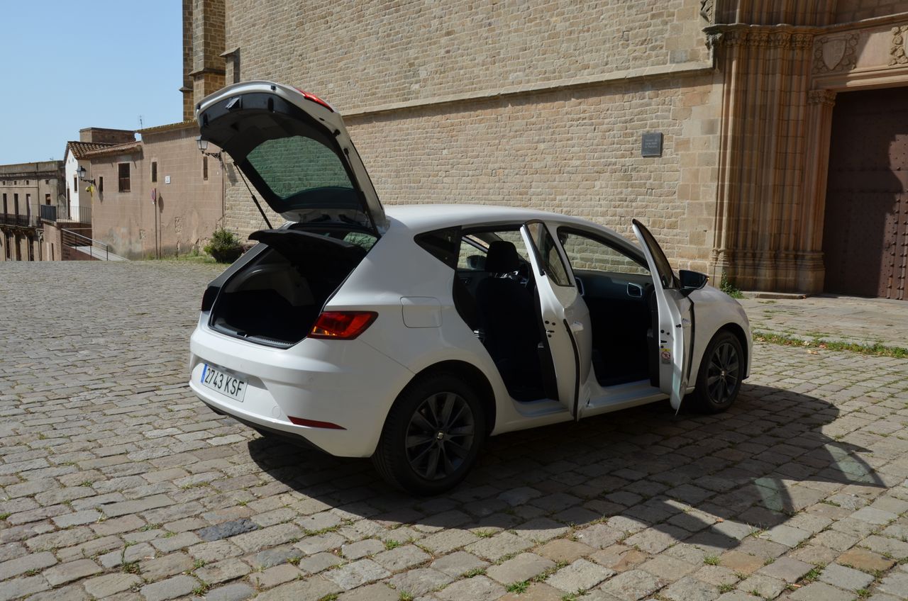 Seat Leon STYLE  VISIO  EDITIÓN 1.5 TSI 130CV MT6 E6 NAVI /  - Foto 44