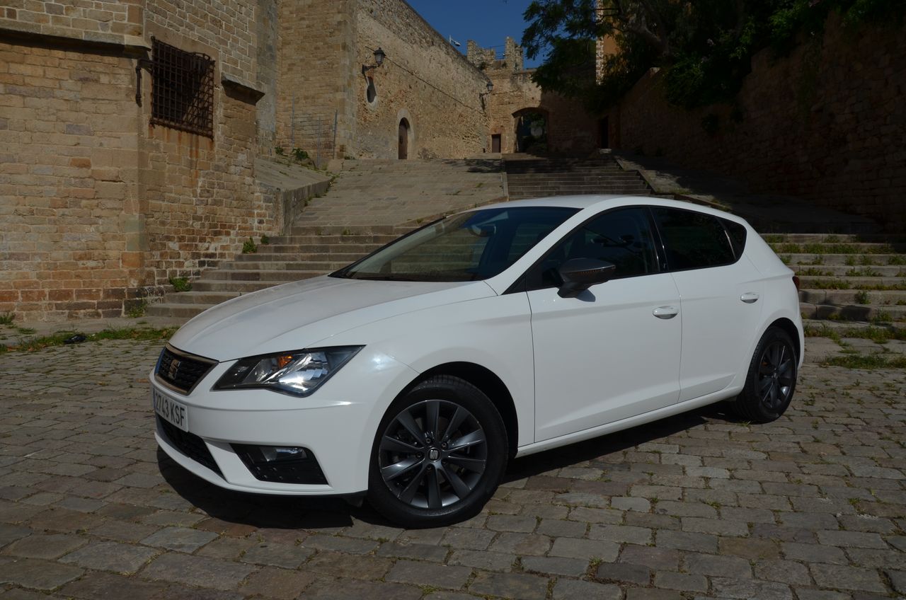 Seat Leon STYLE  VISIO  EDITIÓN 1.5 TSI 130CV MT6 E6 NAVI /  - Foto 17