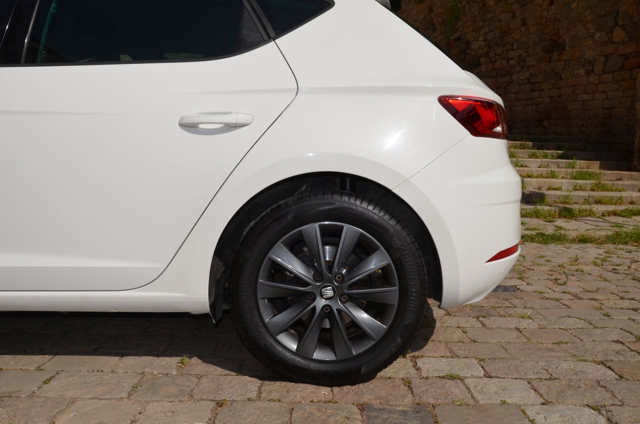 Seat Leon STYLE  VISIO  EDITIÓN 1.5 TSI 130CV MT6 E6 NAVI /  - Foto 31