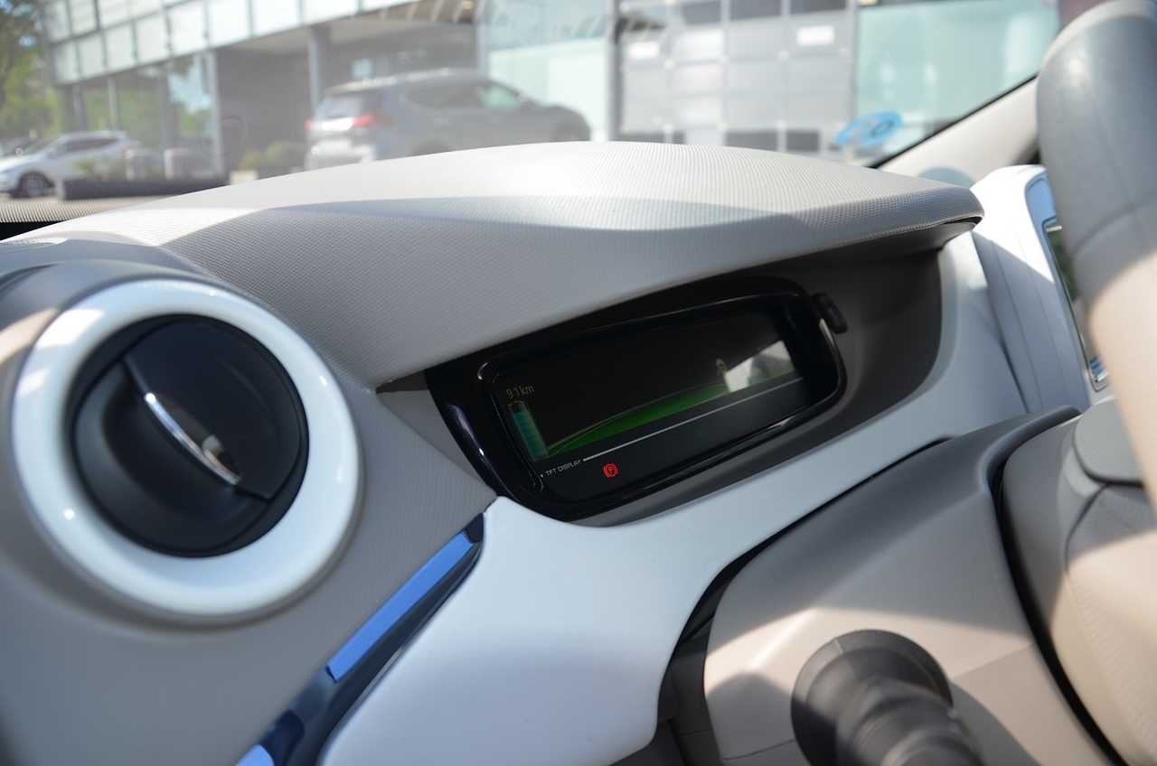 Renault Zoe LIFE  5 PUERTAS ../ REESTRENO ../ELÉCTRICO ../SÓLO 19.000 KM  - Foto 30