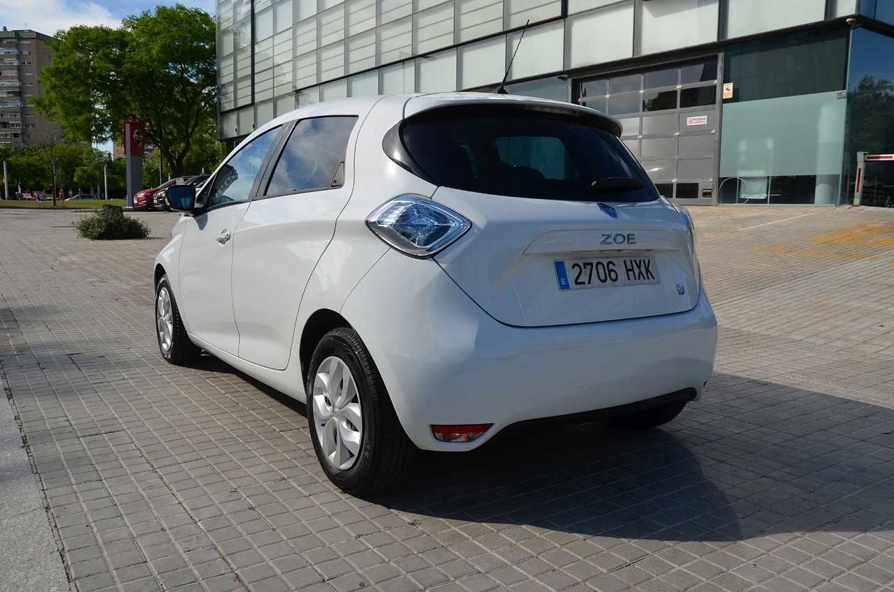 Renault Zoe LIFE  5 PUERTAS ../ REESTRENO ../ELÉCTRICO ../SÓLO 19.000 KM  - Foto 13
