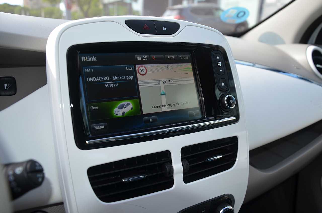 Renault Zoe LIFE  5 PUERTAS ../ REESTRENO ../ELÉCTRICO ../SÓLO 19.000 KM  - Foto 34