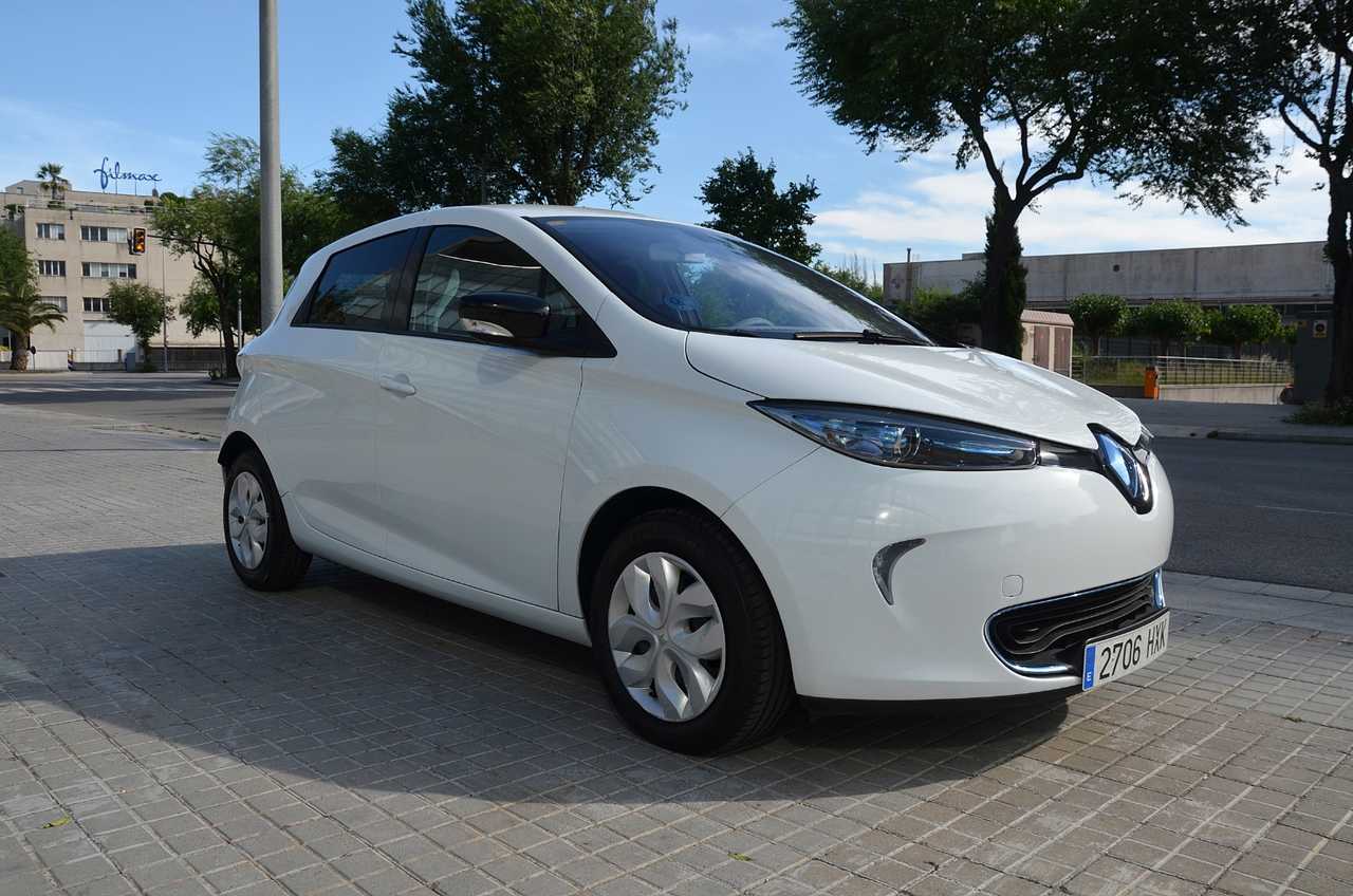 Renault Zoe LIFE  5 PUERTAS ../ REESTRENO ../ELÉCTRICO ../SÓLO 19.000 KM  - Foto 14