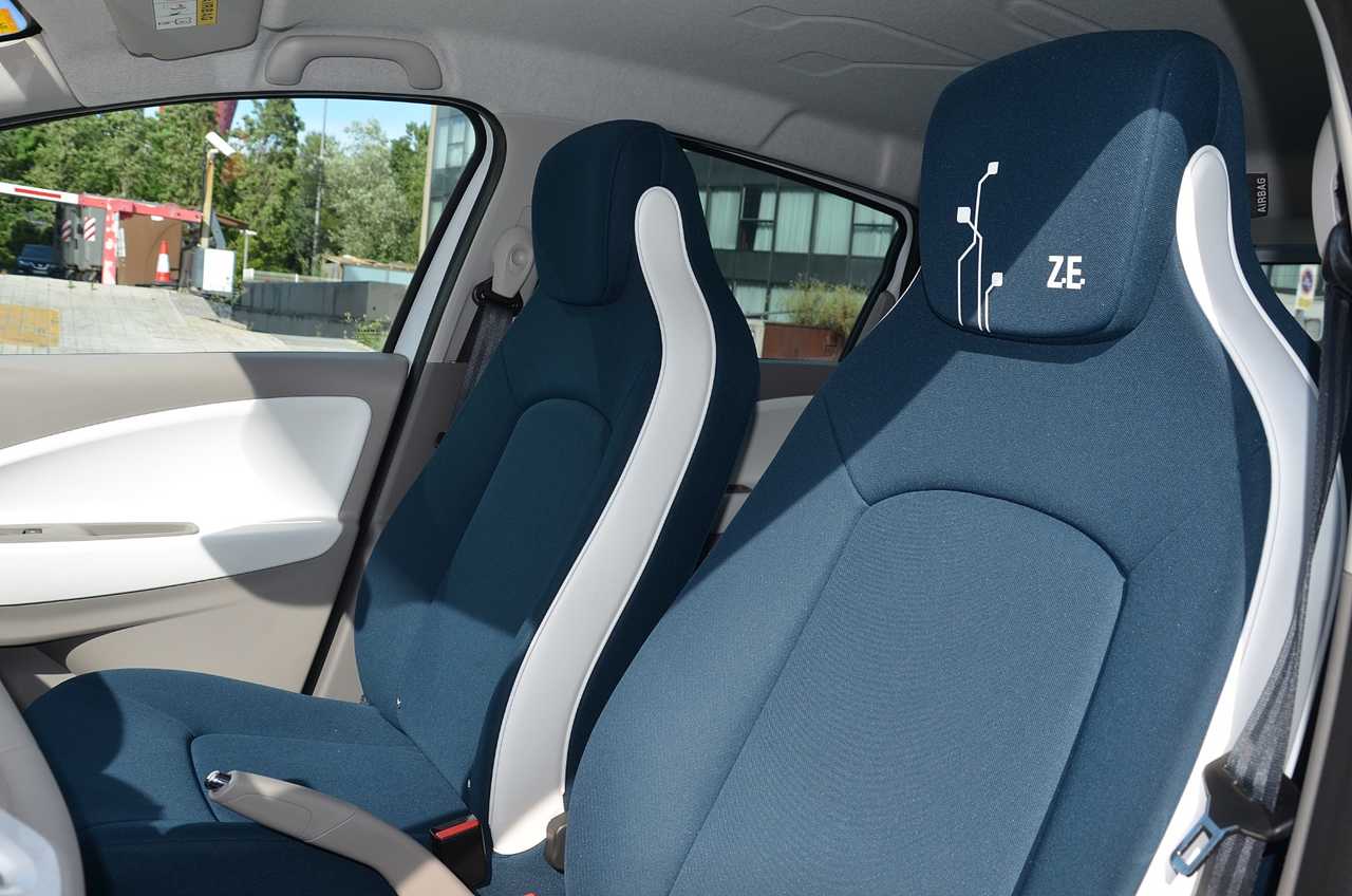 Renault Zoe LIFE  5 PUERTAS ../ REESTRENO ../ELÉCTRICO ../SÓLO 19.000 KM  - Foto 7