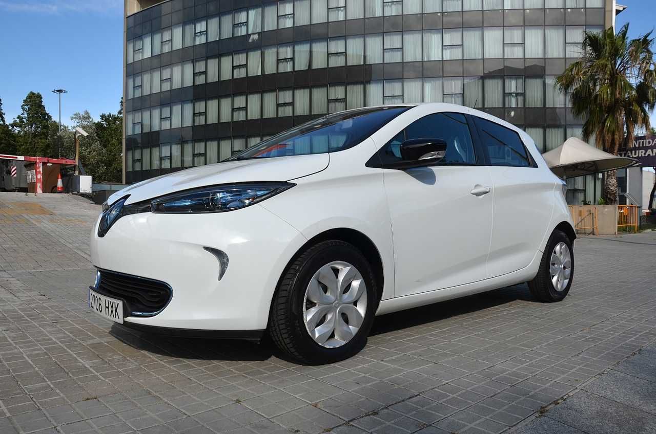 Renault Zoe LIFE  5 PUERTAS ../ REESTRENO ../ELÉCTRICO ../SÓLO 19.000 KM  - Foto 8