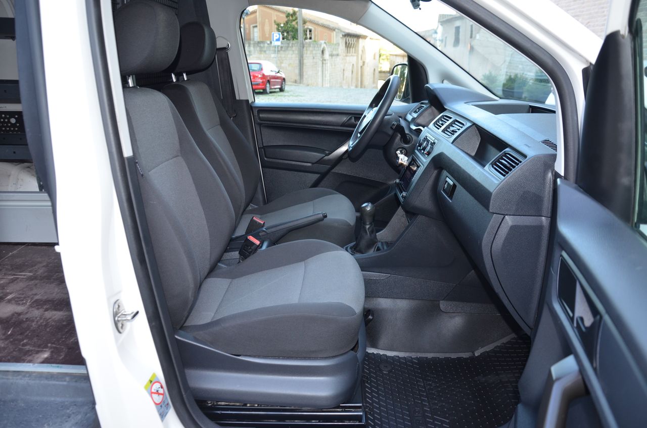 Volkswagen Caddy BLACK FRIDAY WEEK IS HERE ...  - Foto 26