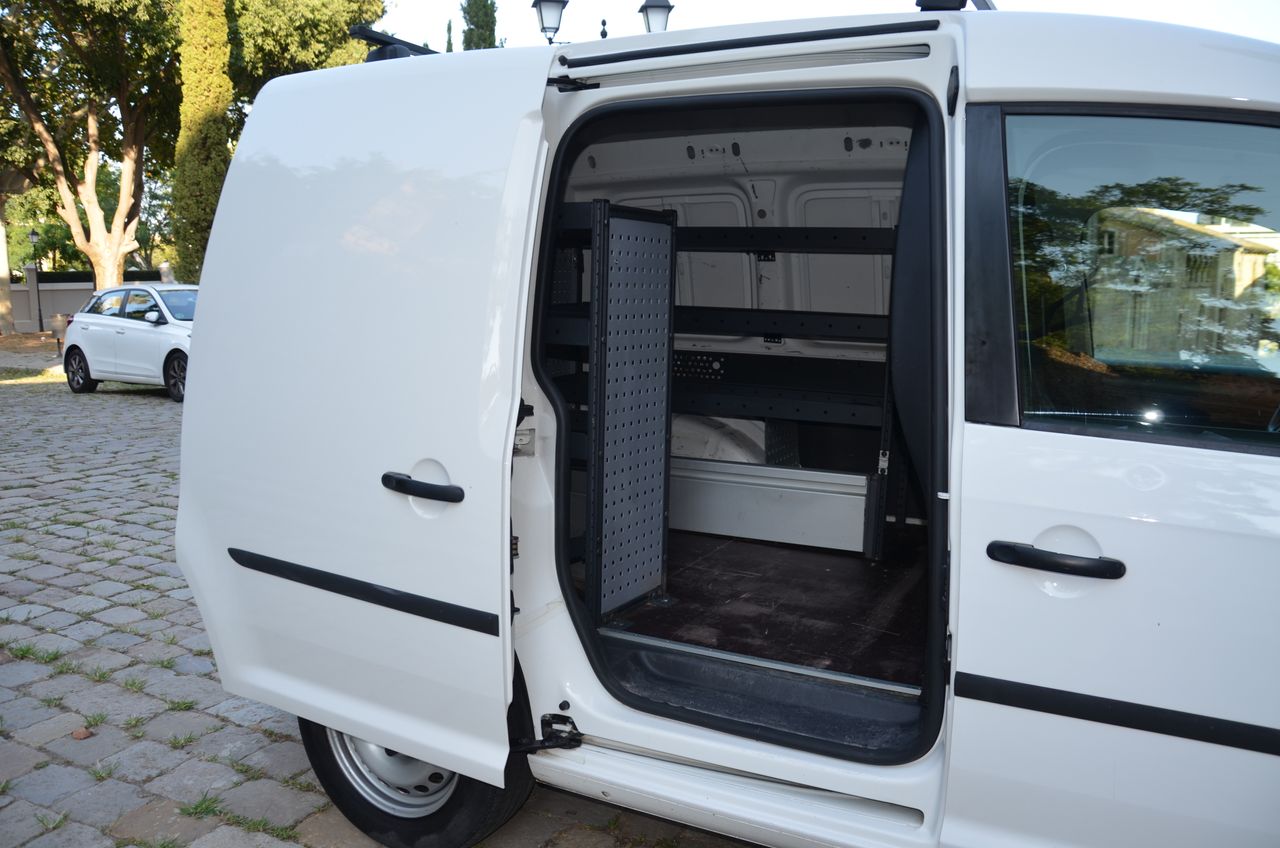 Volkswagen Caddy BLACK FRIDAY WEEK IS HERE ...  - Foto 22