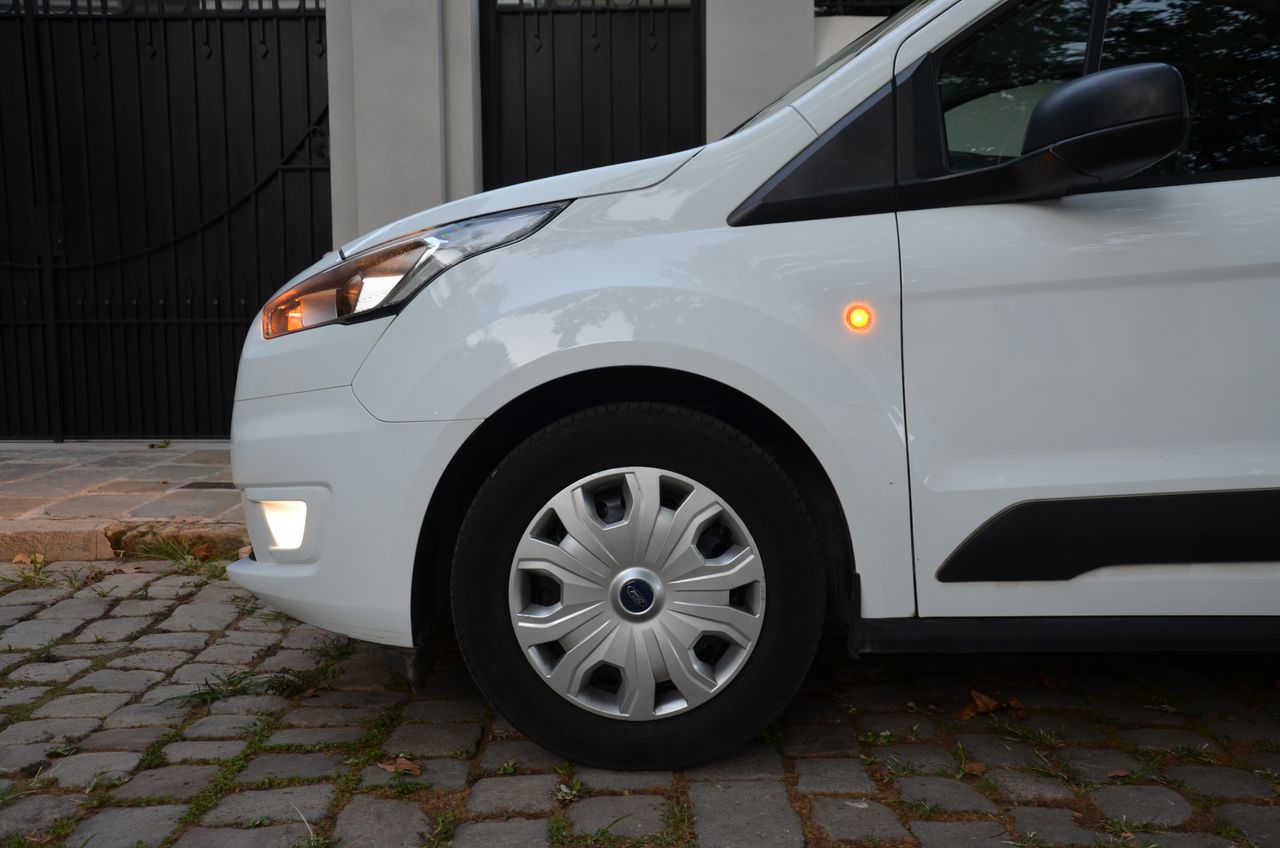 Ford Transit Connect FURGÓN 210 L2 TREND 1.5 Ecoblue 120cv MT6 E6 ( BATALLA LARGA )  - Foto 19