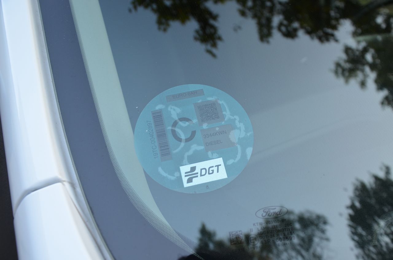 Ford Transit Connect FURGÓN 210 L2 TREND 1.5 Ecoblue 120cv MT6 E6 ( BATALLA LARGA )  - Foto 32