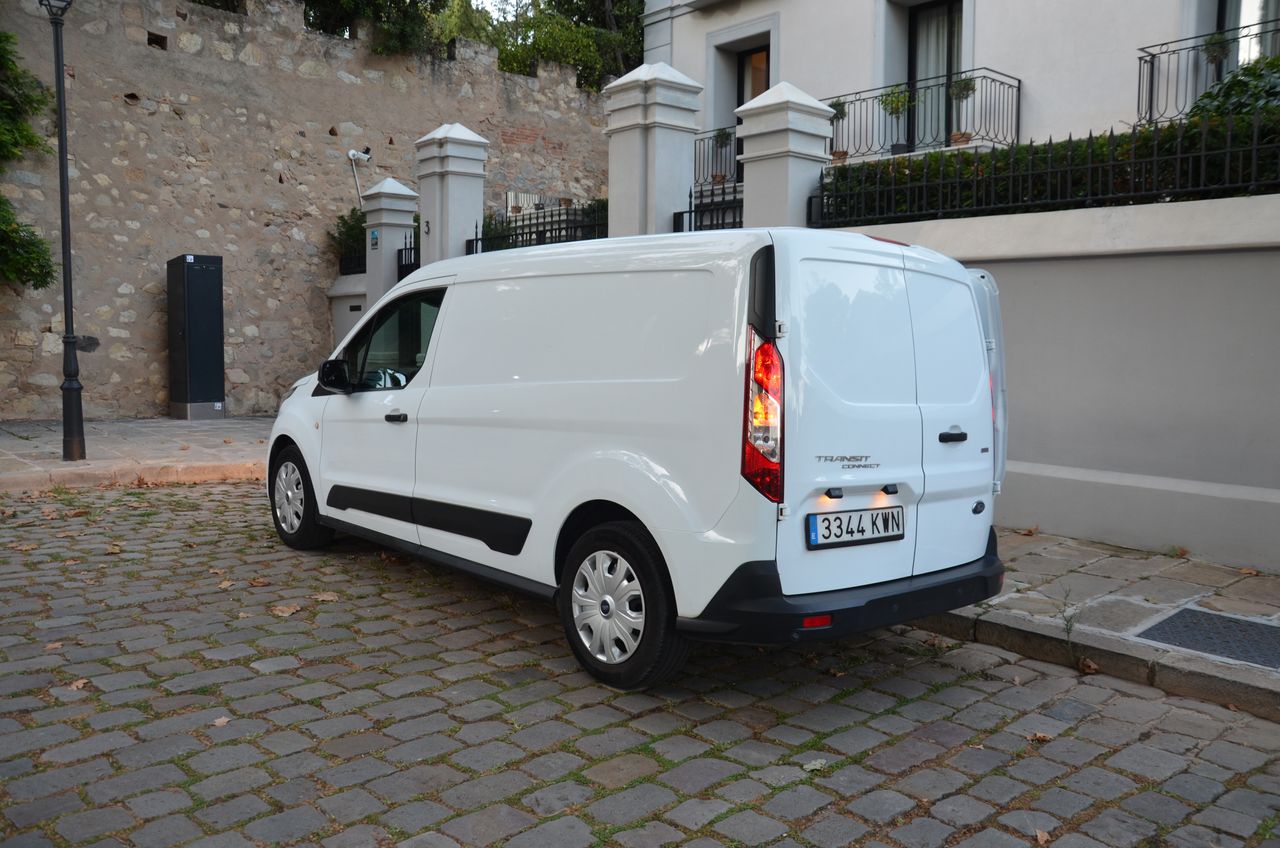 Ford Transit Connect FURGÓN 210 L2 TREND 1.5 Ecoblue 120cv MT6 E6 ( BATALLA LARGA )  - Foto 17