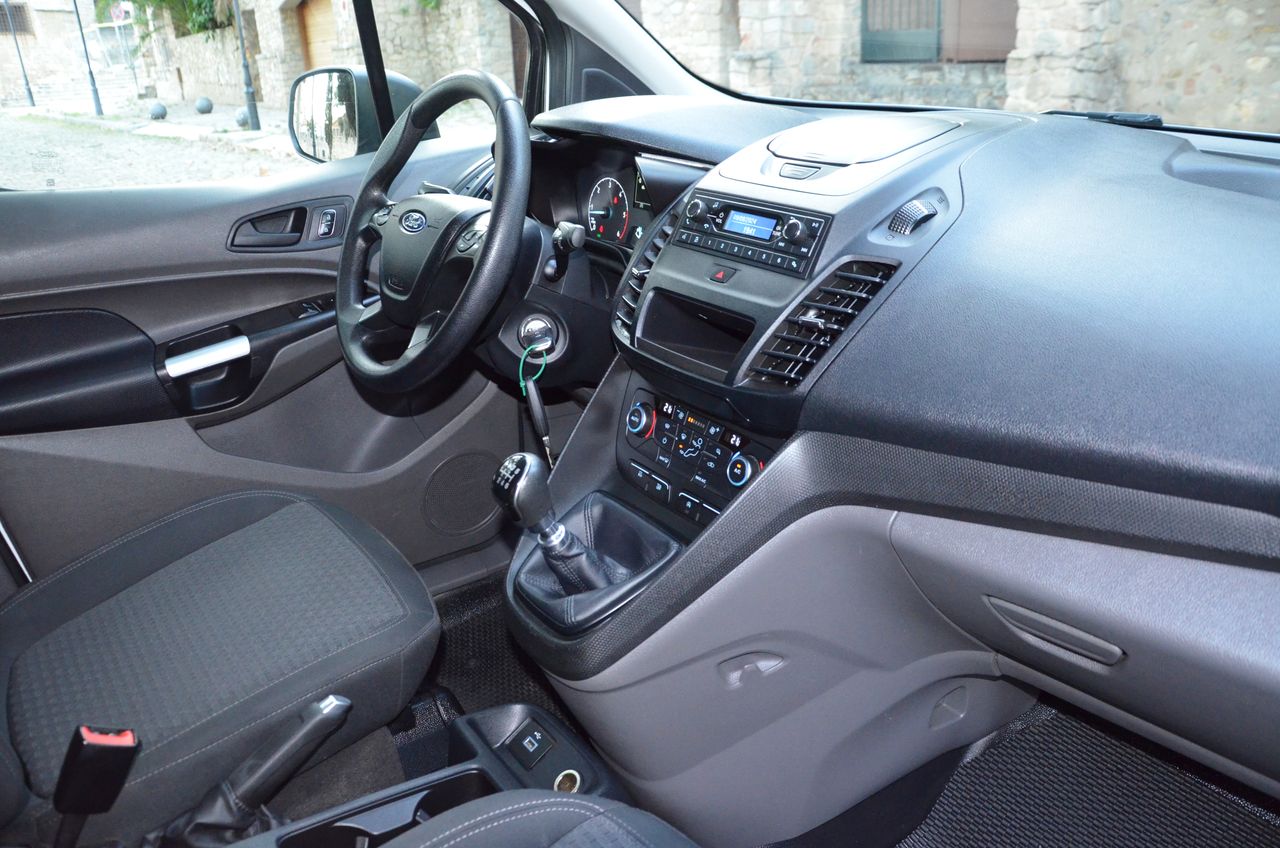 Ford Transit Connect FURGÓN 210 L2 TREND 1.5 Ecoblue 120cv MT6 E6 ( BATALLA LARGA )  - Foto 44
