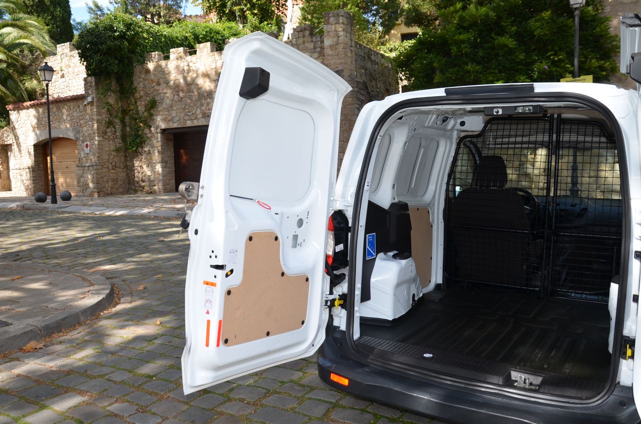 Ford Transit Courier FURGÓN VAN  1.5 TDCI TREND 75CV ( CERRAJERÍA ANTIRROBOS  - Foto 7