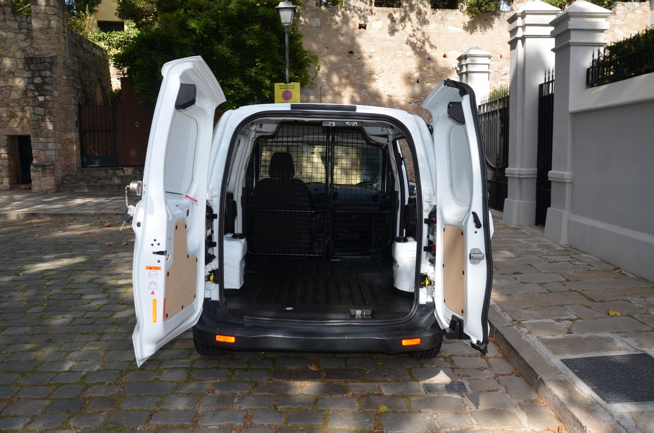 Ford Transit Courier FURGÓN VAN  1.5 TDCI TREND 75CV ( CERRAJERÍA ANTIRROBOS  - Foto 6