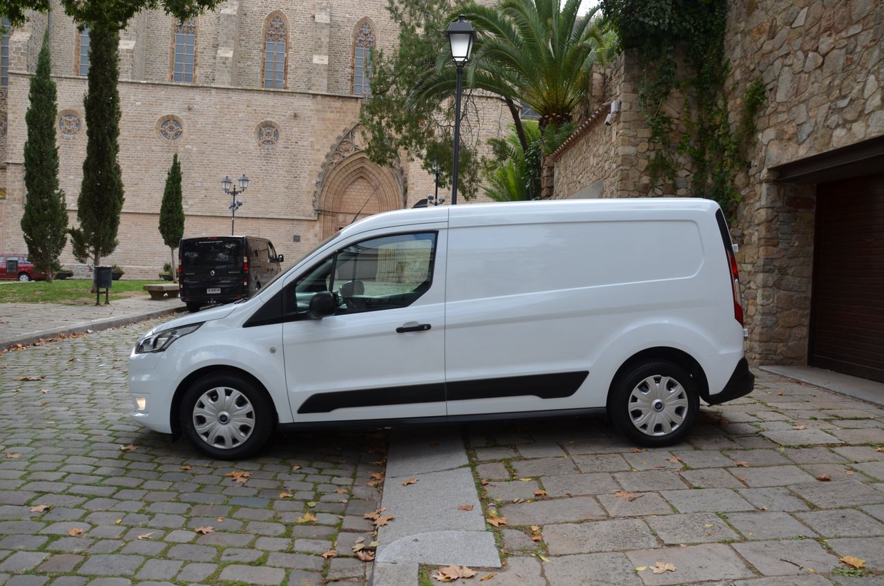 Ford Transit Connect FURGÓN 210 L2 TREND 1.5 ECOBLUE 100CV /BATALLA LARGA.../  3 PLAZAS - Foto 16
