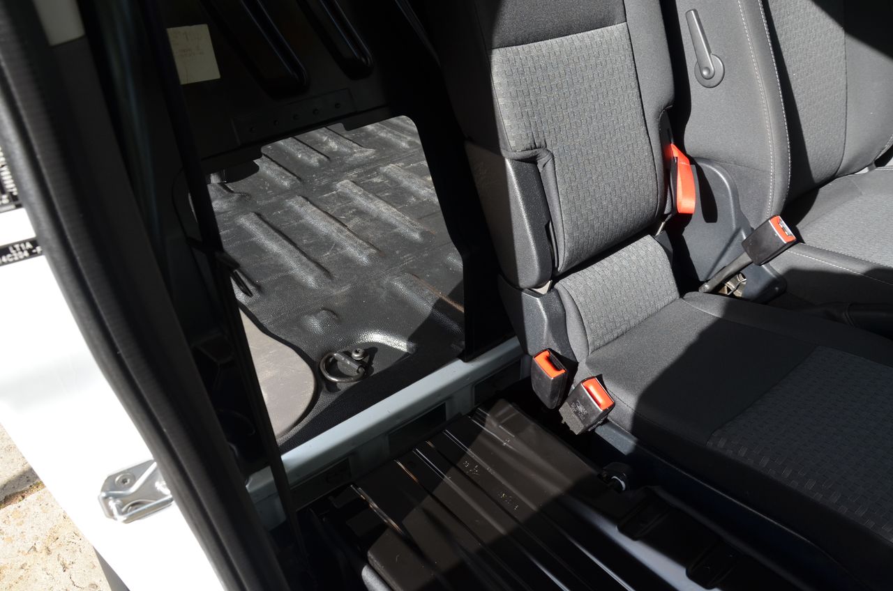 Ford Transit Connect FURGÓN 210 L2 TREND 1.5 ECOBLUE 100CV /BATALLA LARGA.../  3 PLAZAS - Foto 28