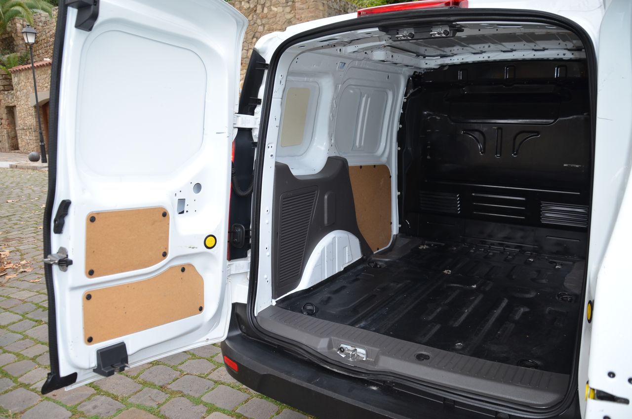 Ford Transit Connect VAN 1.5 TDCI TREND 200 L1 FURGÓN../OPORTUNIDAD../ ECOBLUE  - Foto 10