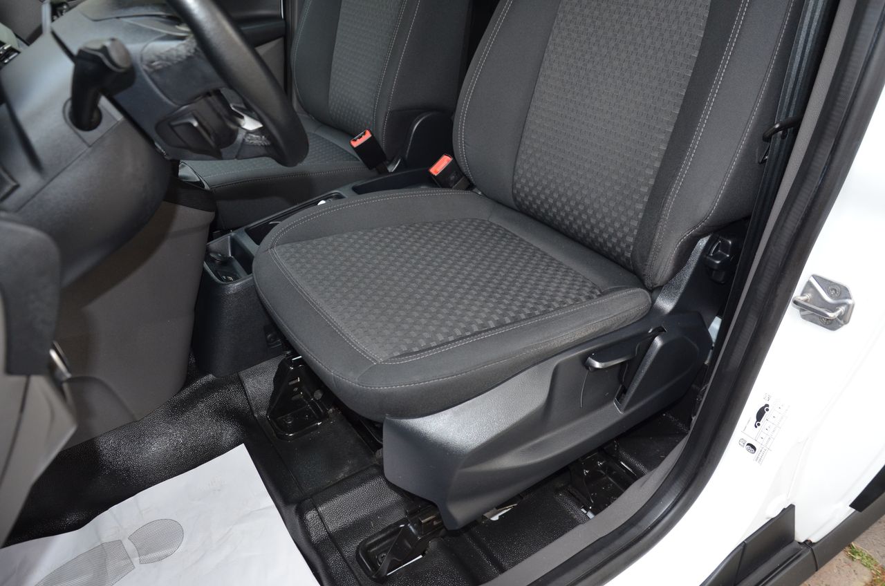 Ford Transit Connect VAN 1.5 TDCI TREND 200 L1 FURGÓN../OPORTUNIDAD../ ECOBLUE  - Foto 28