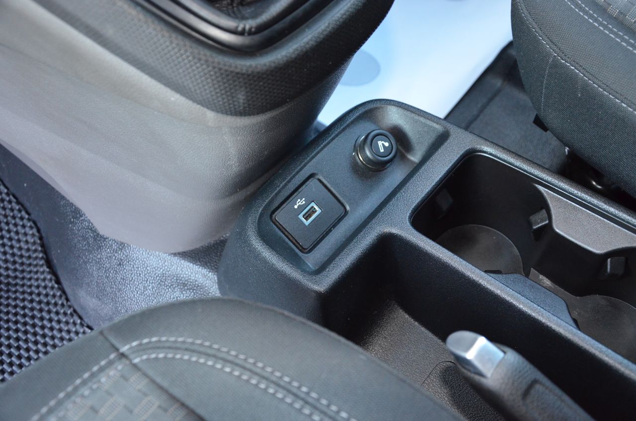 Ford Transit Connect VAN 1.5 TDCI TREND 200 L1 FURGÓN../OPORTUNIDAD../ ECOBLUE - Foto 19