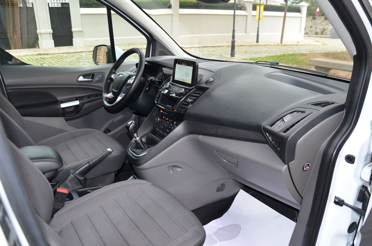 Ford Grand Tourneo Connect TITANIUM 1.5 TDCI MT6 E6  FULL OPCIÓN..TECHO PANORÁMICO                                    **** VENDIDO **** - Foto 6