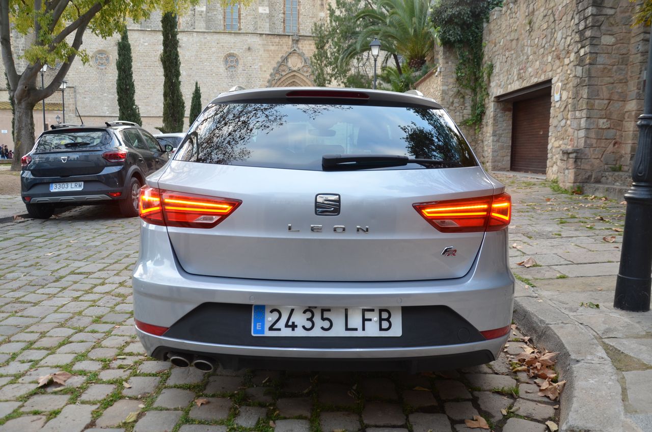 Seat Leon 1.5  ECOTSI 150CV S&S   FR  NAVI .. cámaras visión 12 meses GARANTIZADO  - Foto 53