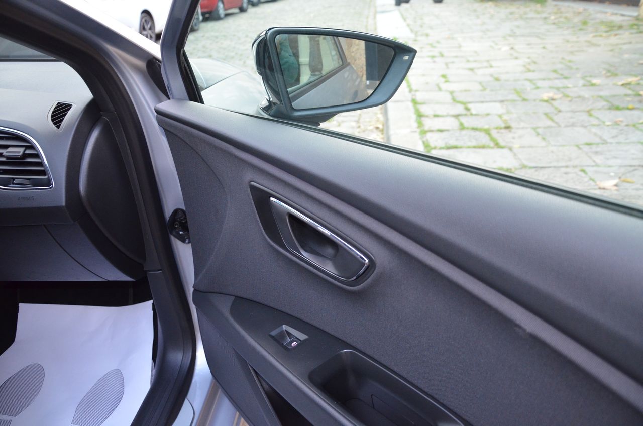 Seat Leon 1.5  ECOTSI 150CV S&S   FR  NAVI .. cámaras visión 12 meses GARANTIZADO  - Foto 49