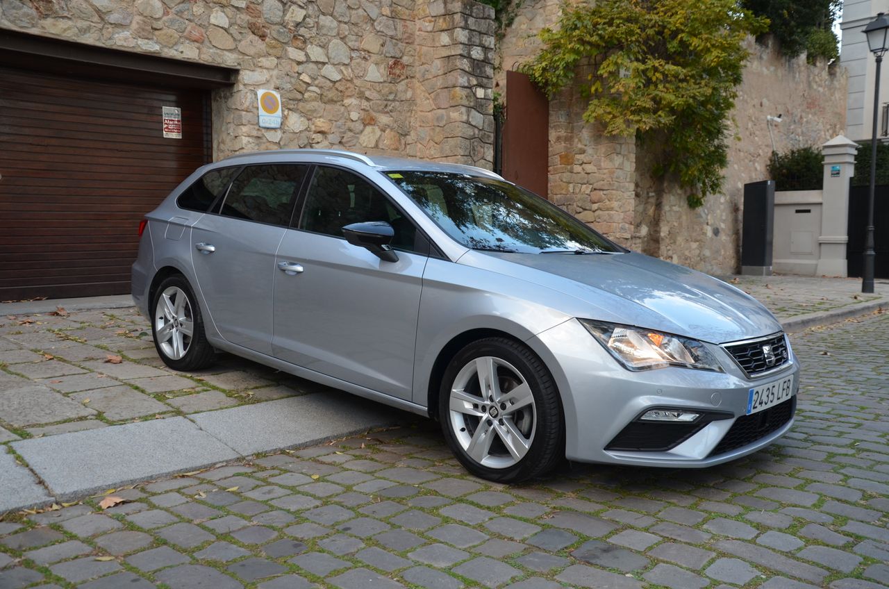 Seat Leon 1.5  ECOTSI 150CV S&S   FR  NAVI .. cámaras visión 12 meses GARANTIZADO  - Foto 12
