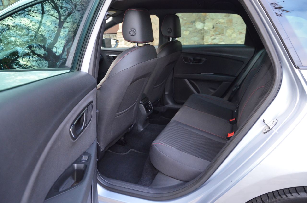 Seat Leon 1.5  ECOTSI 150CV S&S   FR  NAVI .. cámaras visión 12 meses GARANTIZADO  - Foto 42