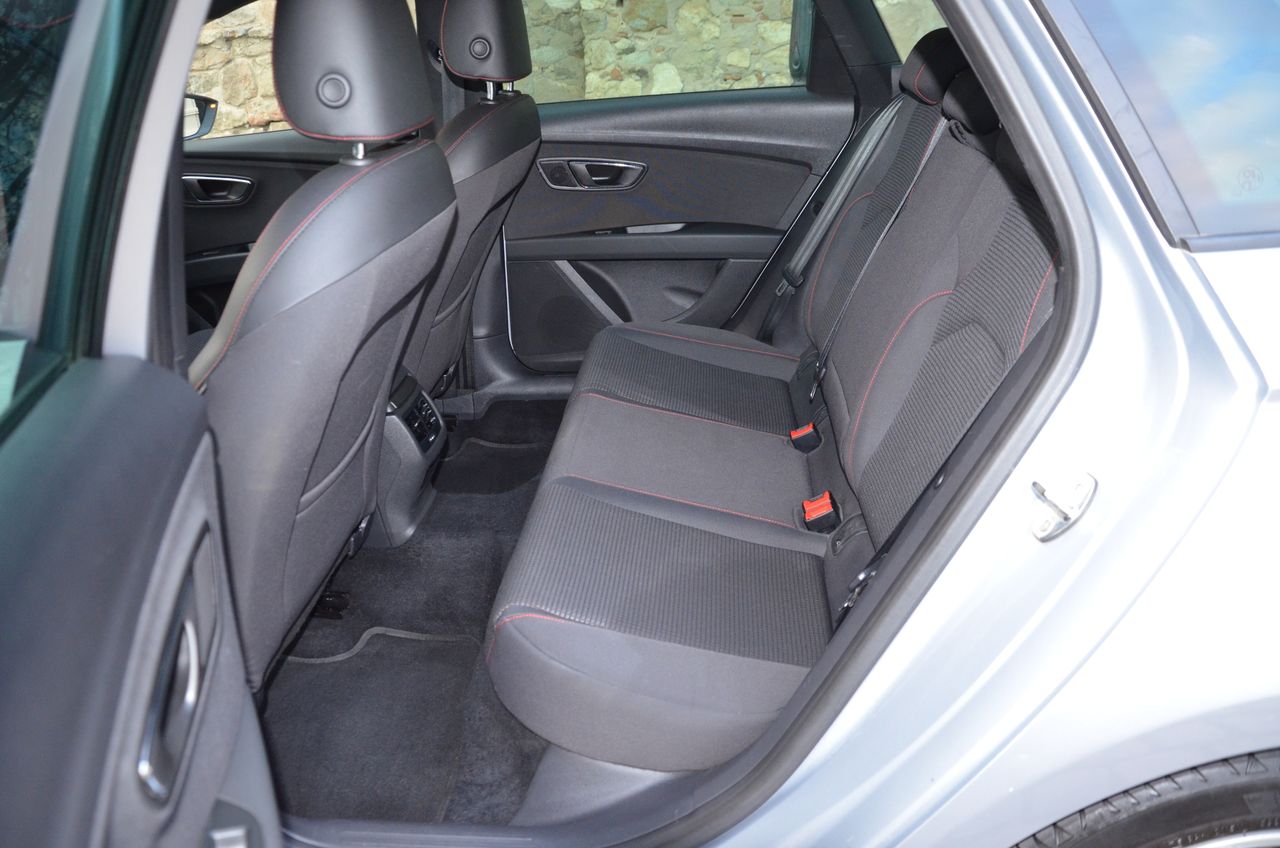 Seat Leon 1.5  ECOTSI 150CV S&S   FR  NAVI .. cámaras visión 12 meses GARANTIZADO  - Foto 43