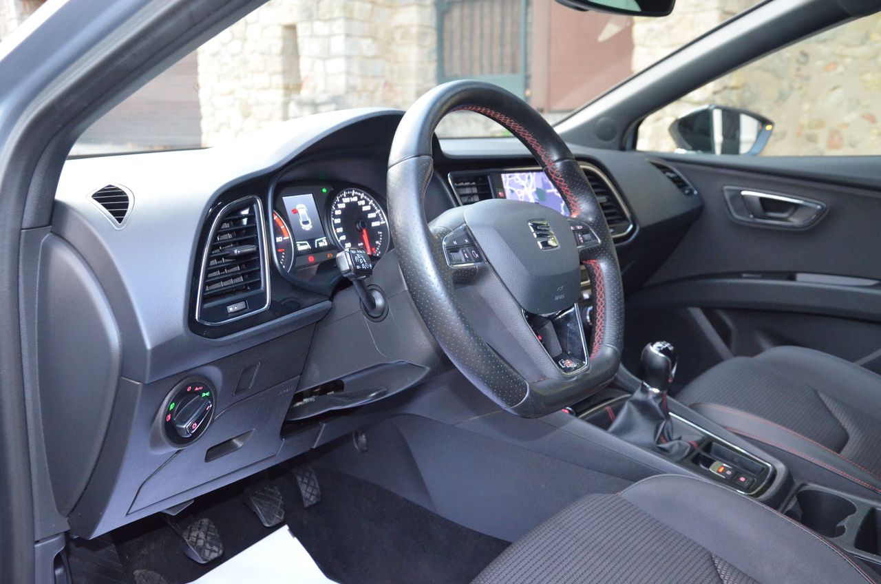 Seat Leon 1.5  ECOTSI 150CV S&S   FR  NAVI .. cámaras visión 12 meses GARANTIZADO  - Foto 32