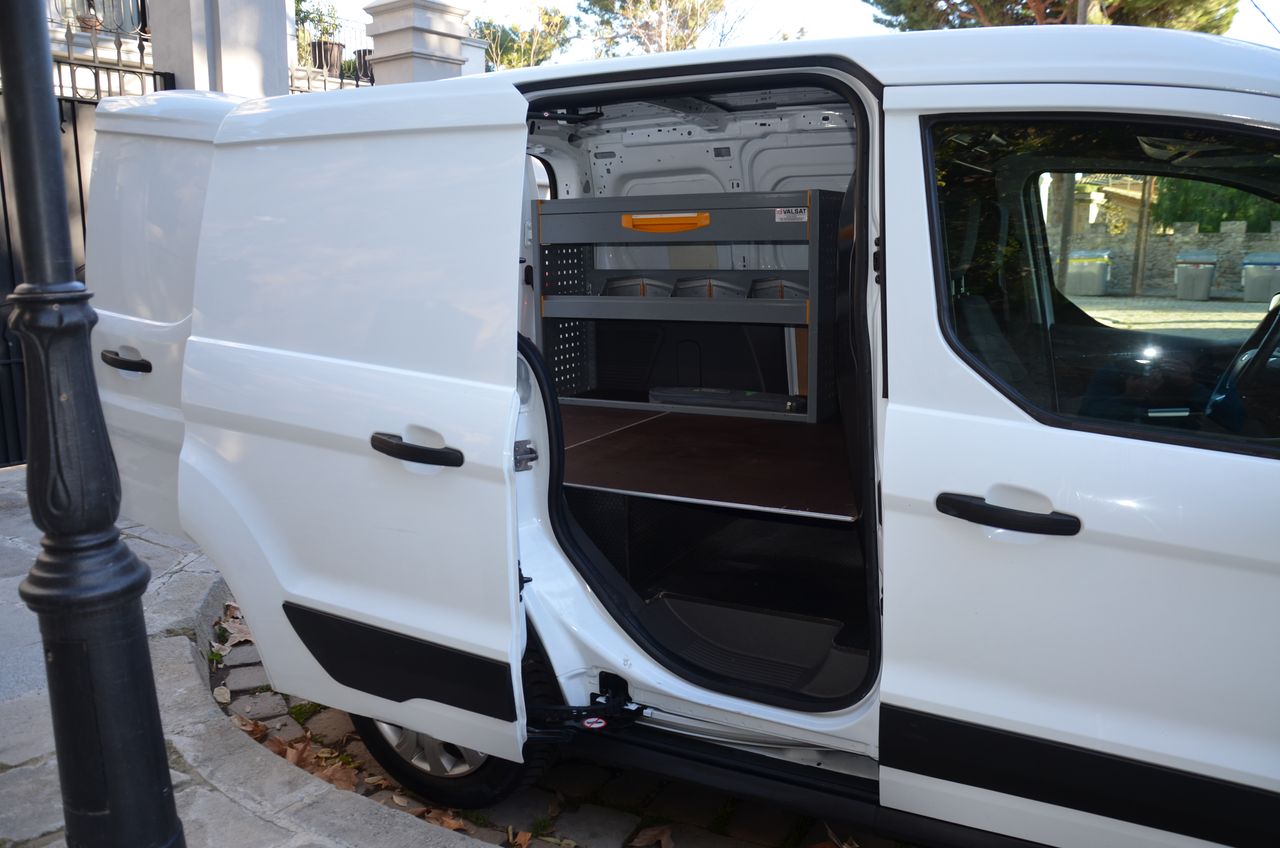 Ford Transit Connect 200 L1 TREND 1.5 ECOBLUE 100CV MT6 E6  100CV ESTANTERÍAS Y SUELO REFORZADO CON CAJONES EXTRAIBLES - Foto 36