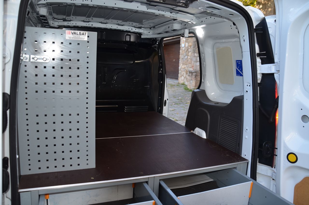 Ford Transit Connect 200 L1 TREND 1.5 ECOBLUE 100CV MT6 E6  100CV ESTANTERÍAS Y SUELO REFORZADO CON CAJONES EXTRAIBLES - Foto 12