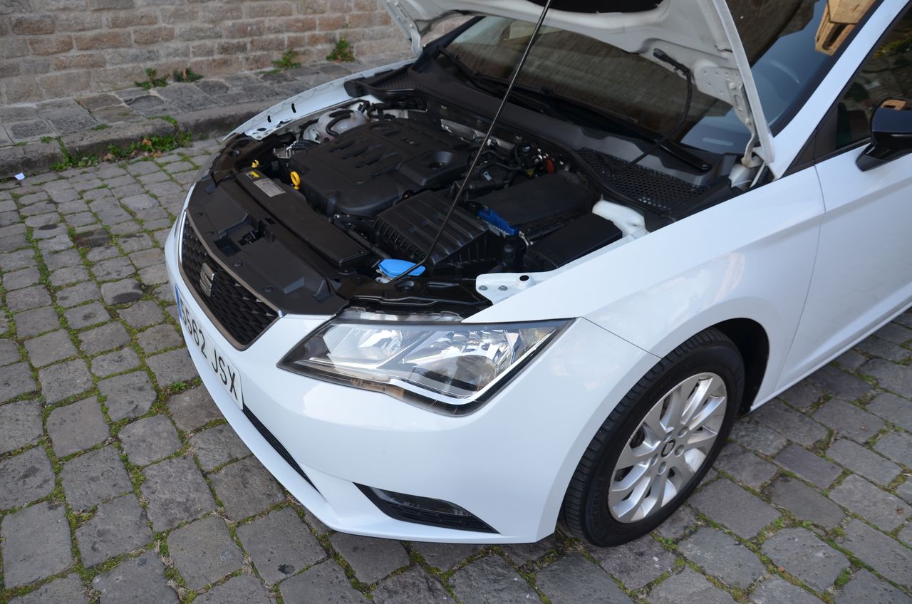 Seat Leon STYLE 1.6 TDI  110CV ../  OPORTUNIDAD  - Foto 39