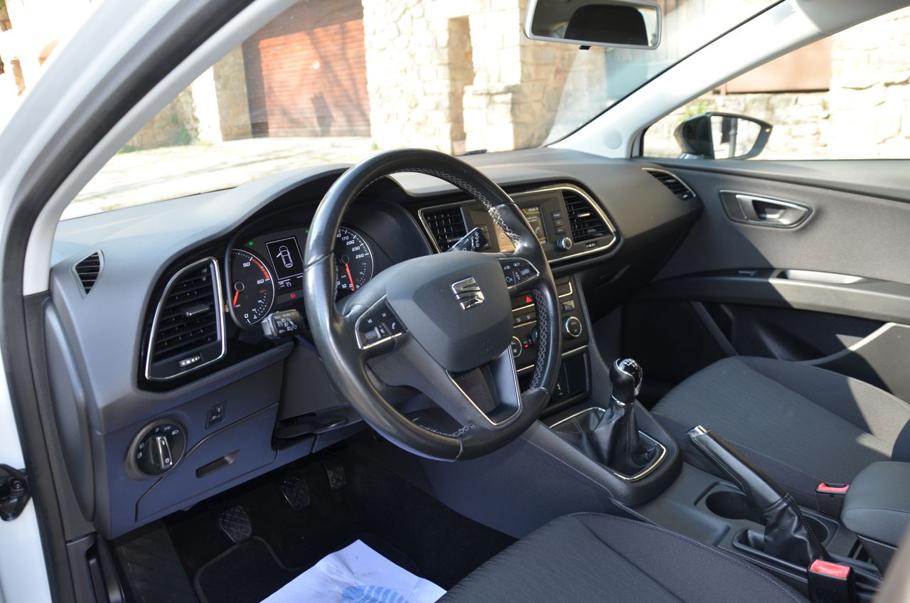 Seat Leon STYLE 1.6 TDI  110CV ../  OPORTUNIDAD  - Foto 33