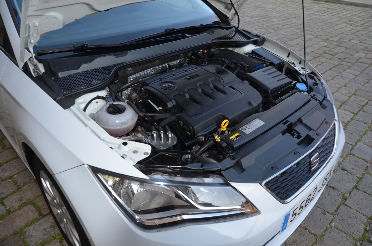 Seat Leon STYLE 1.6 TDI  110CV ../  OPORTUNIDAD  - Foto 26