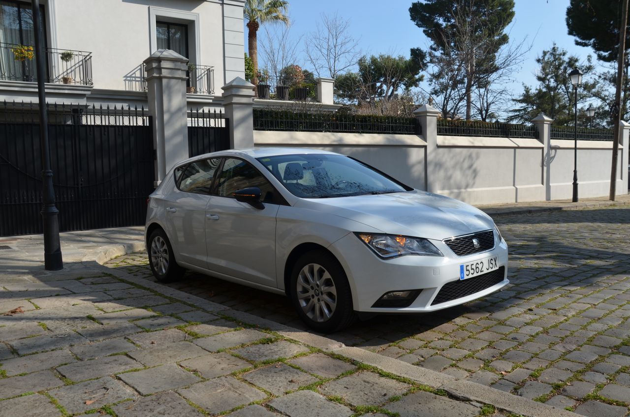 Seat Leon STYLE 1.6 TDI  110CV ../  OPORTUNIDAD  - Foto 22