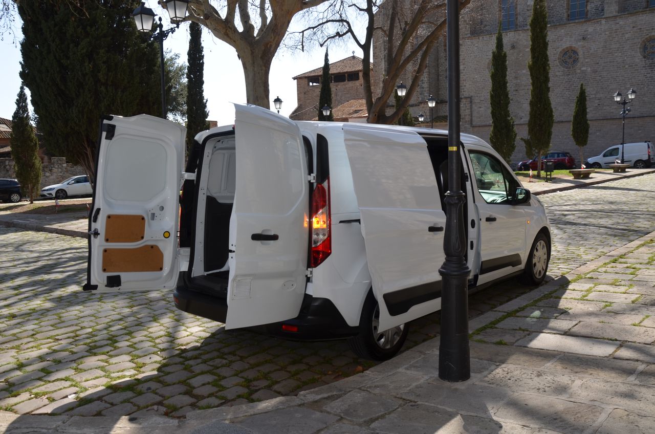 Ford Transit Connect 210 L2 TREND 1.5 ECOBLUE 100CV  / EXTRALARGA  - Foto 33