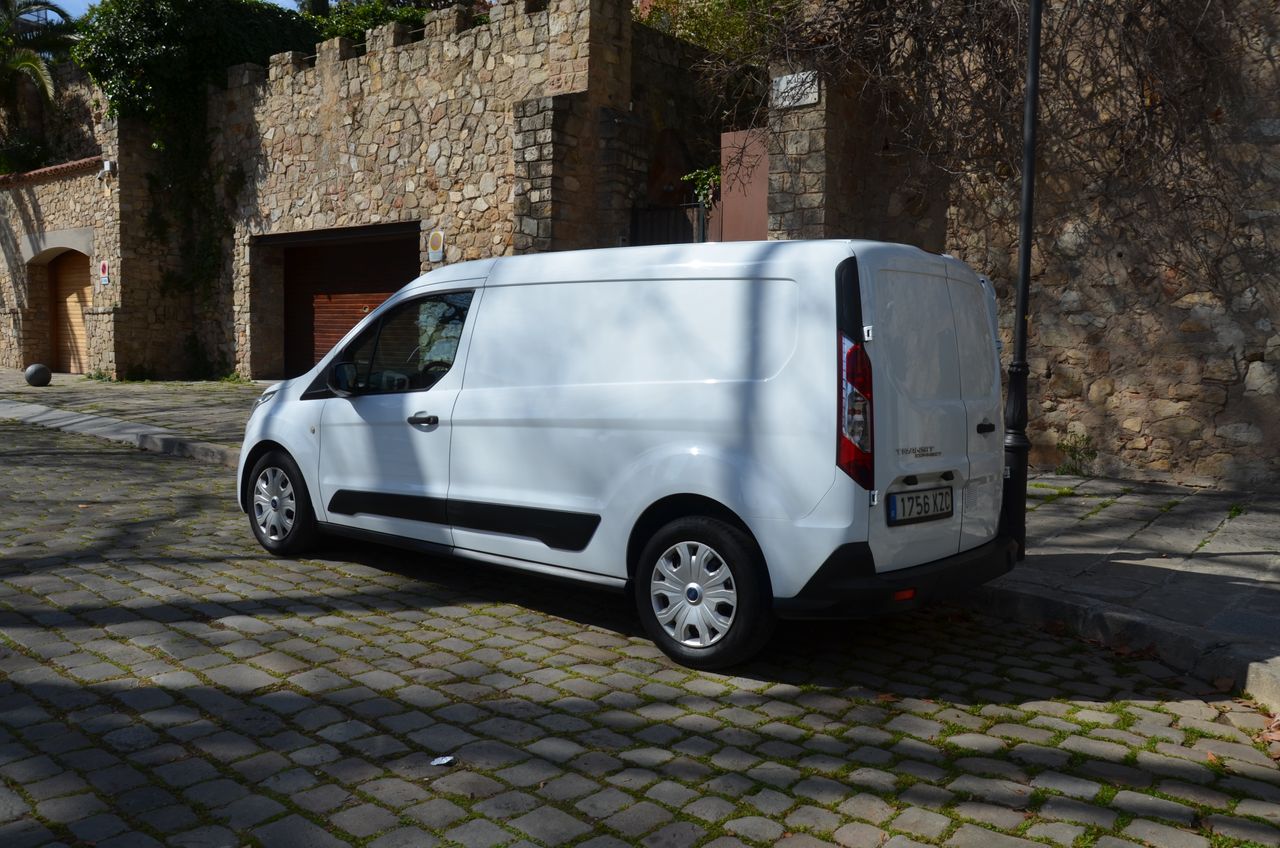 Ford Transit Connect 210 L2 TREND 1.5 ECOBLUE 100CV  / EXTRALARGA  - Foto 30