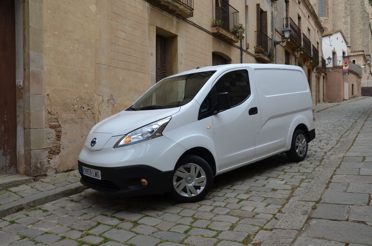 Nissan e-NV200 40kWh  FURGÓN PROFESIONAL ../100% ELÉCTRICO ../ ECO - Foto 9