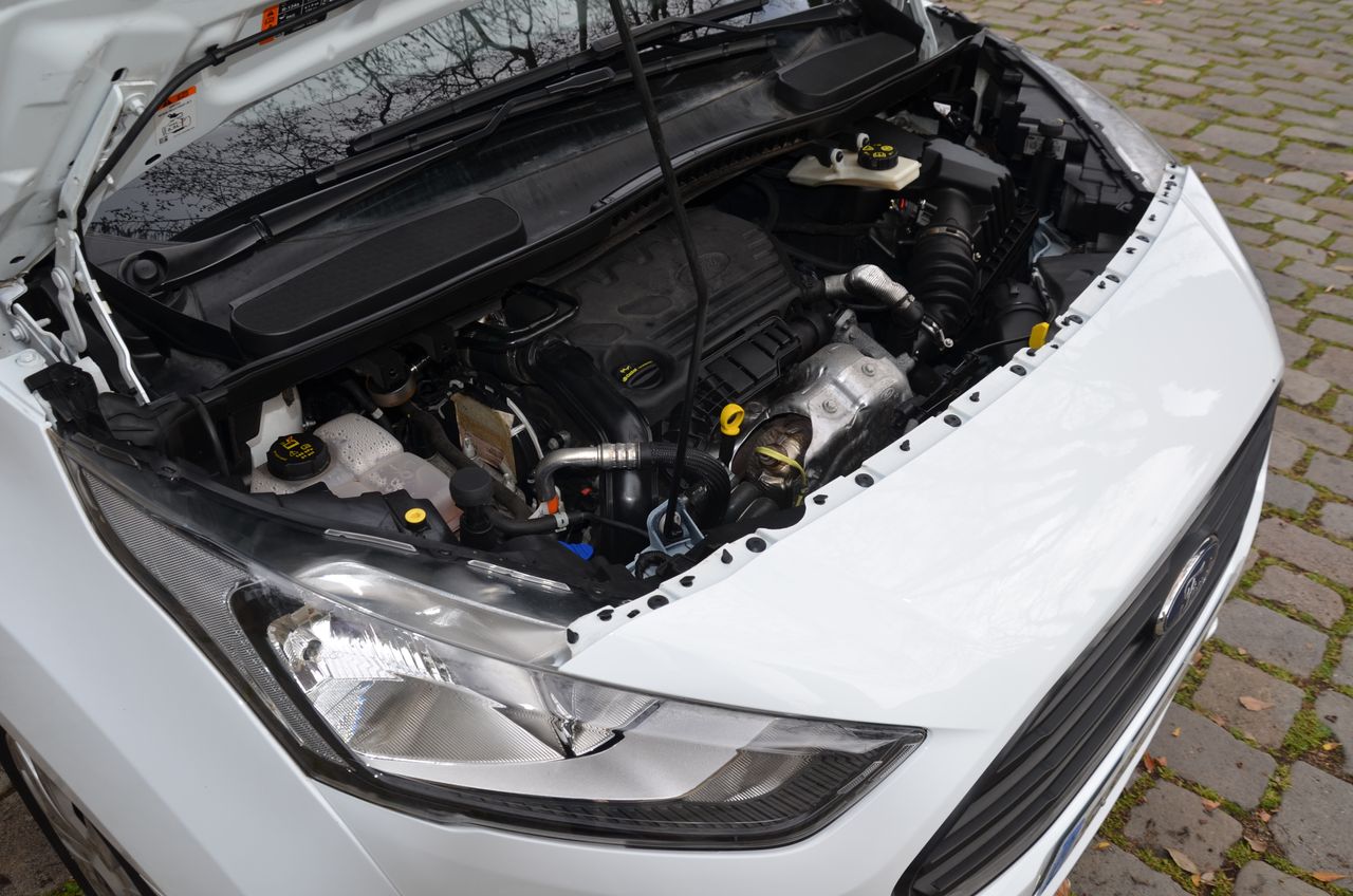 Ford Transit Connect KOMBI TREND 1.5 EcoBlue 100cv MT6 E6/ OPORTUNIDAD ..  - Foto 35