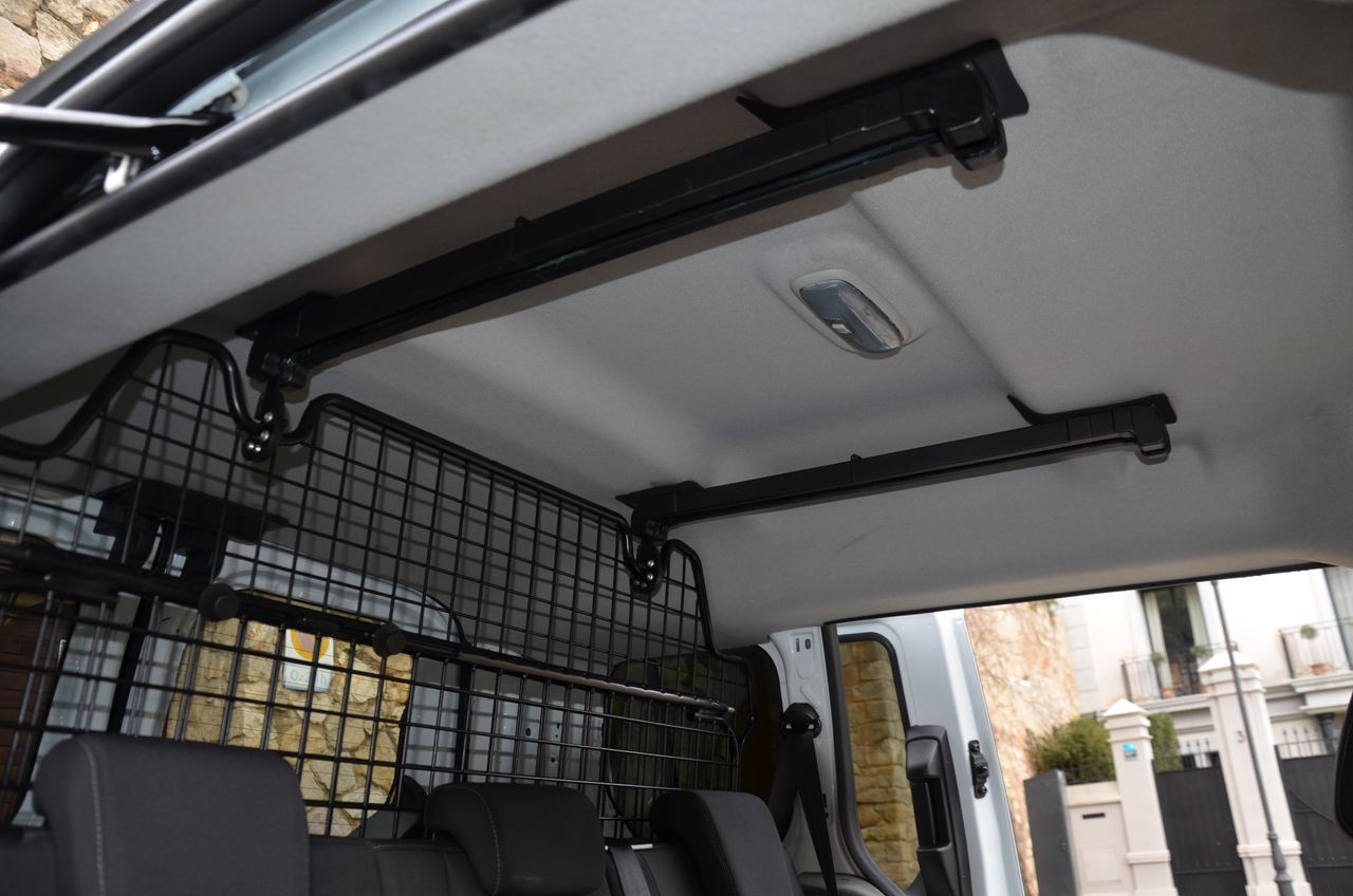 Ford Transit Connect KOMBI TREND 1.5 EcoBlue 100cv MT6 E6/ OPORTUNIDAD ..  - Foto 4