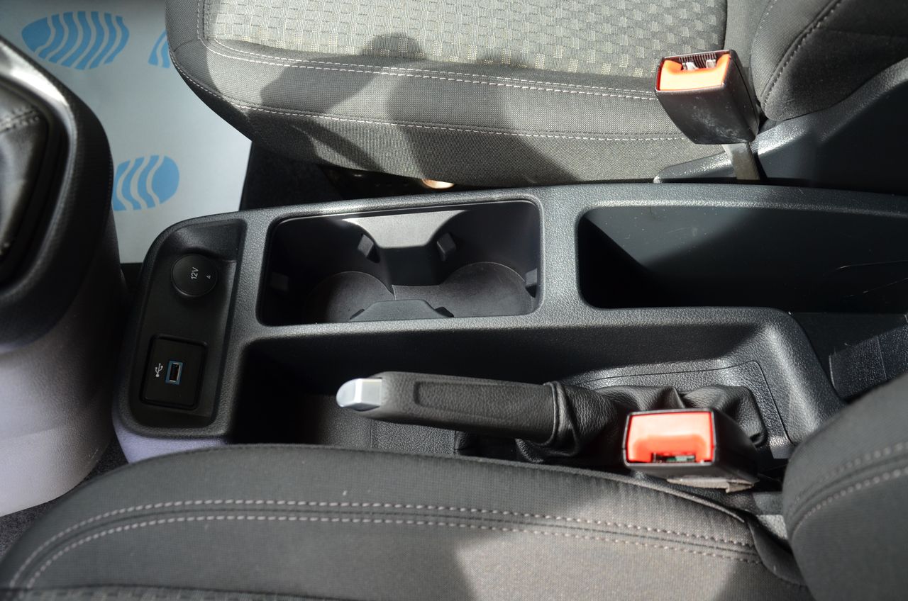 Ford Transit Connect KOMBI TREND 1.5 EcoBlue 100cv MT6 E6/ OPORTUNIDAD ..  - Foto 24